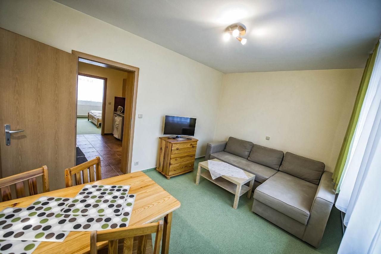 Privat Galfy Hotel Vysoké Tatry Buitenkant foto