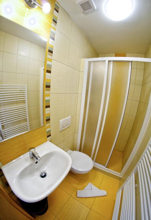 Privat Galfy Hotel Vysoké Tatry Buitenkant foto